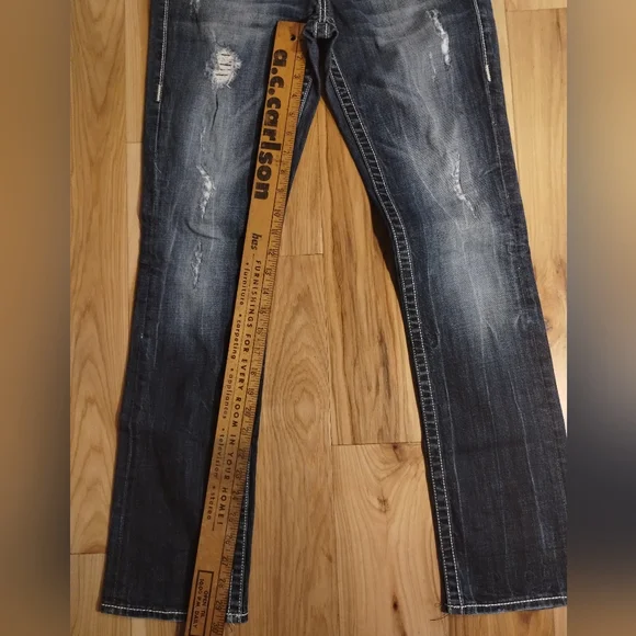 Vigoss Skinny Low Rise Straight Leg Jeans Women's Size 3/4W 33L - Picture 9 of 11